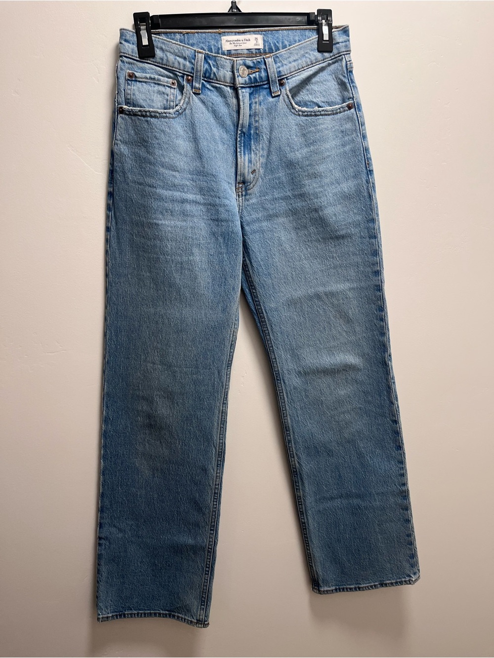 Abercrombie & Fitch The '90s Relaxed Jean High Rise Size W26 W26/2R